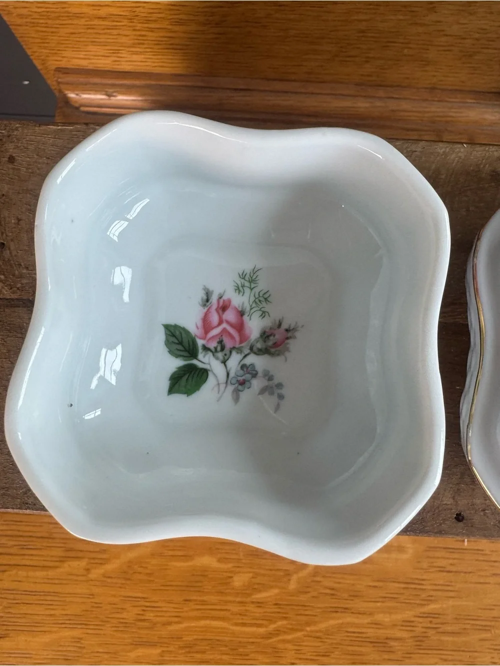 Heritage House Porcelain Floral Music Trinket Box Pink Rose 